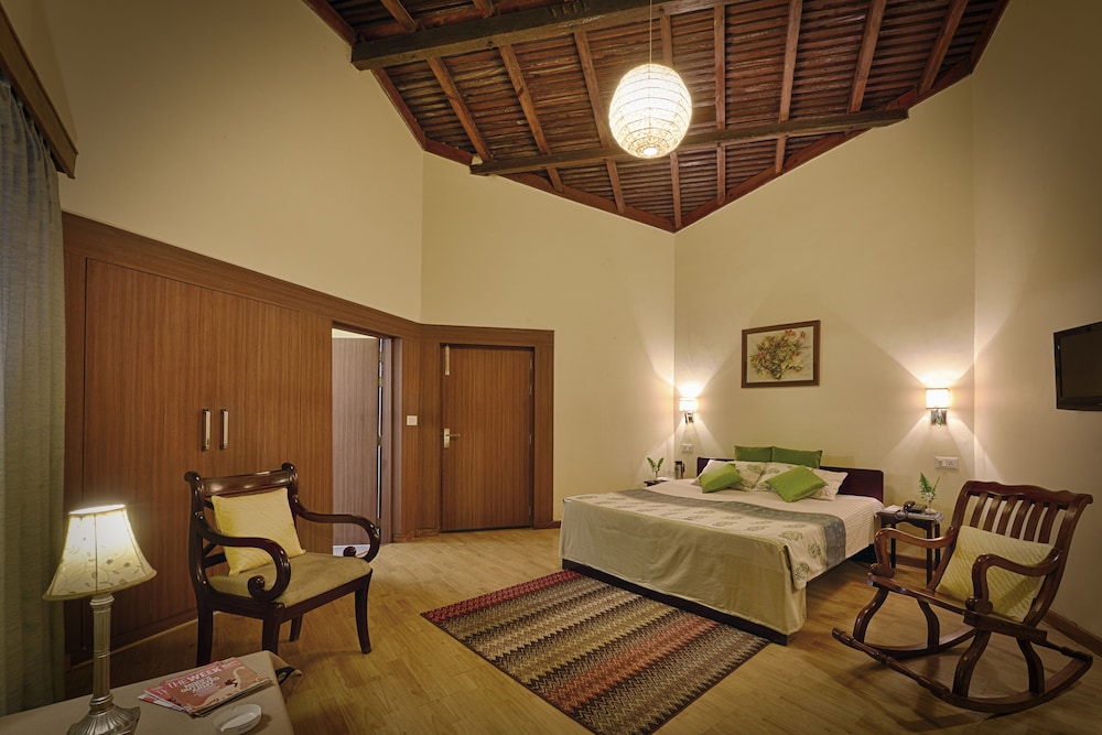 Lake Facing Deluxe Room