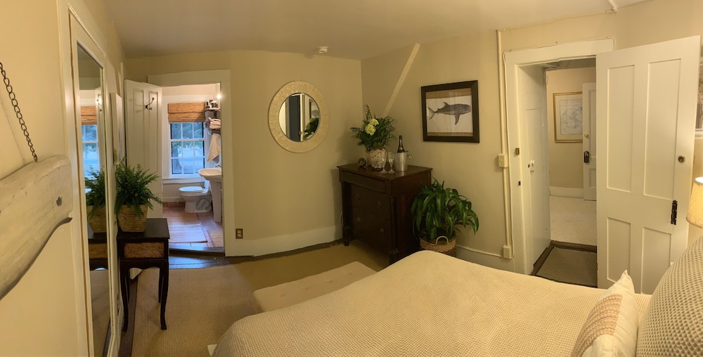 Suite, Multiple Beds, Non Smoking
