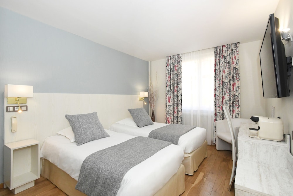 Superior Twin Room photo 2