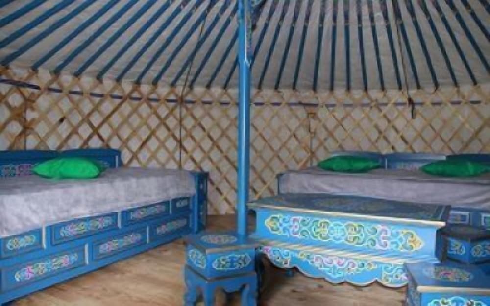 Tent (Yurt) photo 1