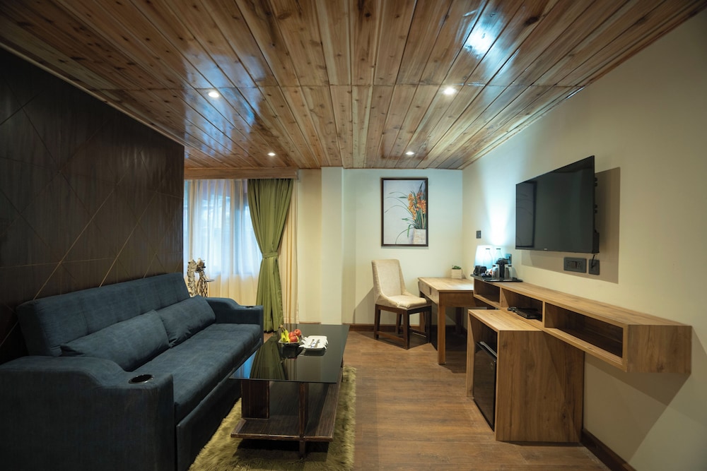 King Suite - Photo 4