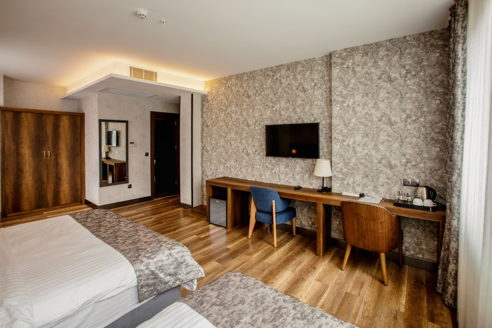 Superior Triple Room, 1 Bedroom, Garden View photo 1