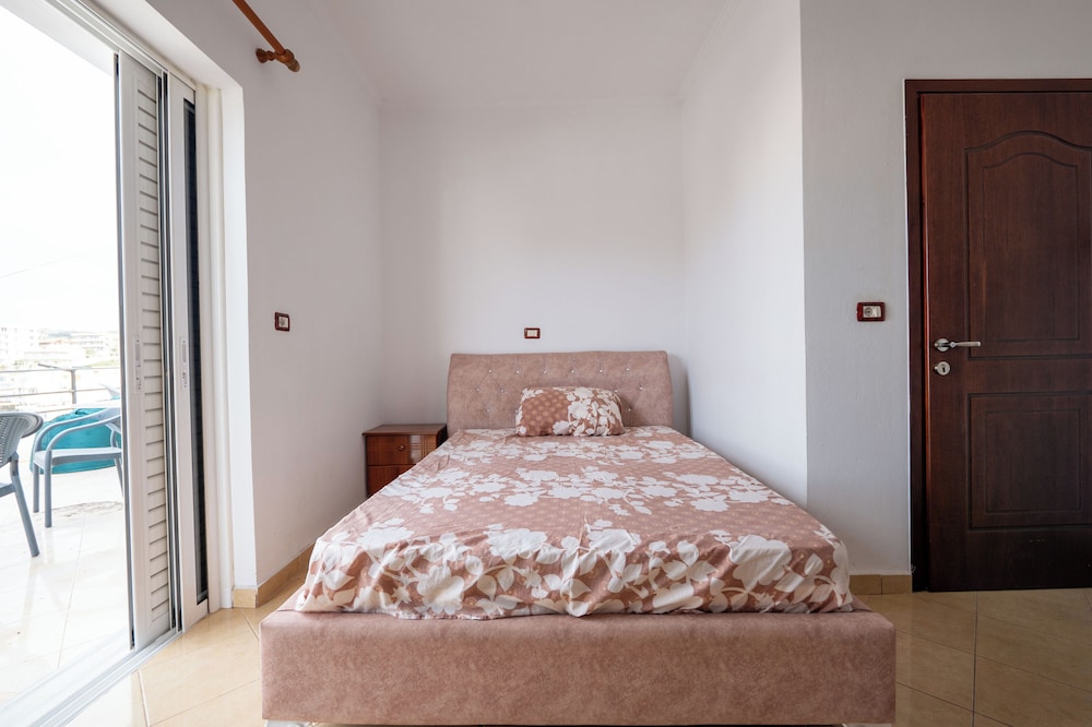 Double Room, Balcony
