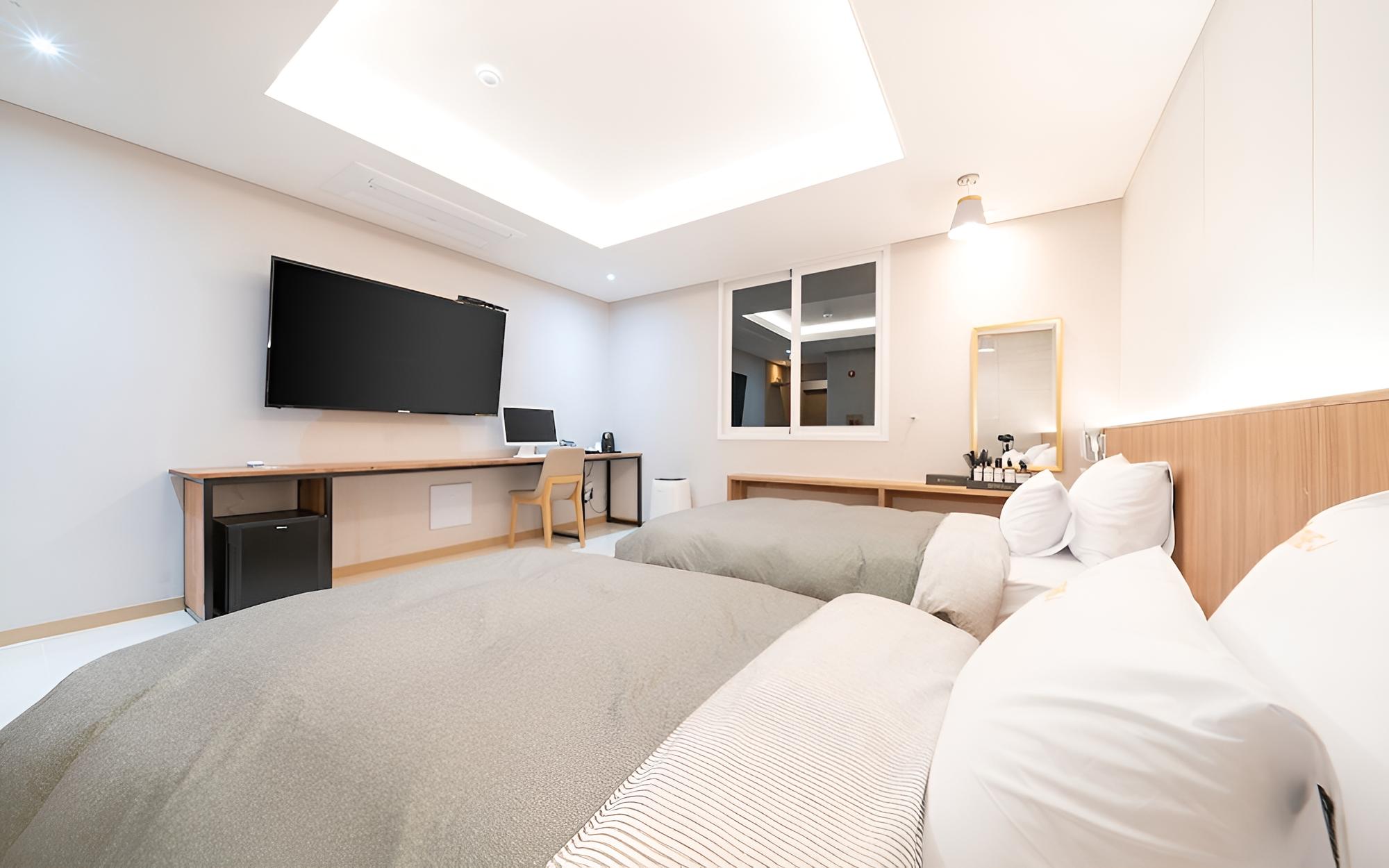 Room (Single twin (Netflix air purifier bid) photo 3