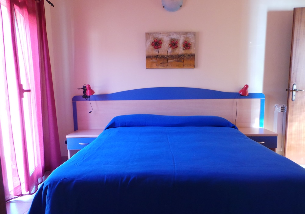Double Or Twin Room, City View photo 1