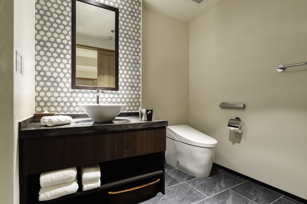 Corner Twin Upper Floor City View with Partially Open-air Bath, Non Smoking - Photo 4