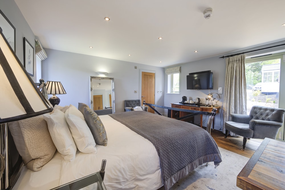 Superior Double Room, Ensuite (Wyton ) photo 3
