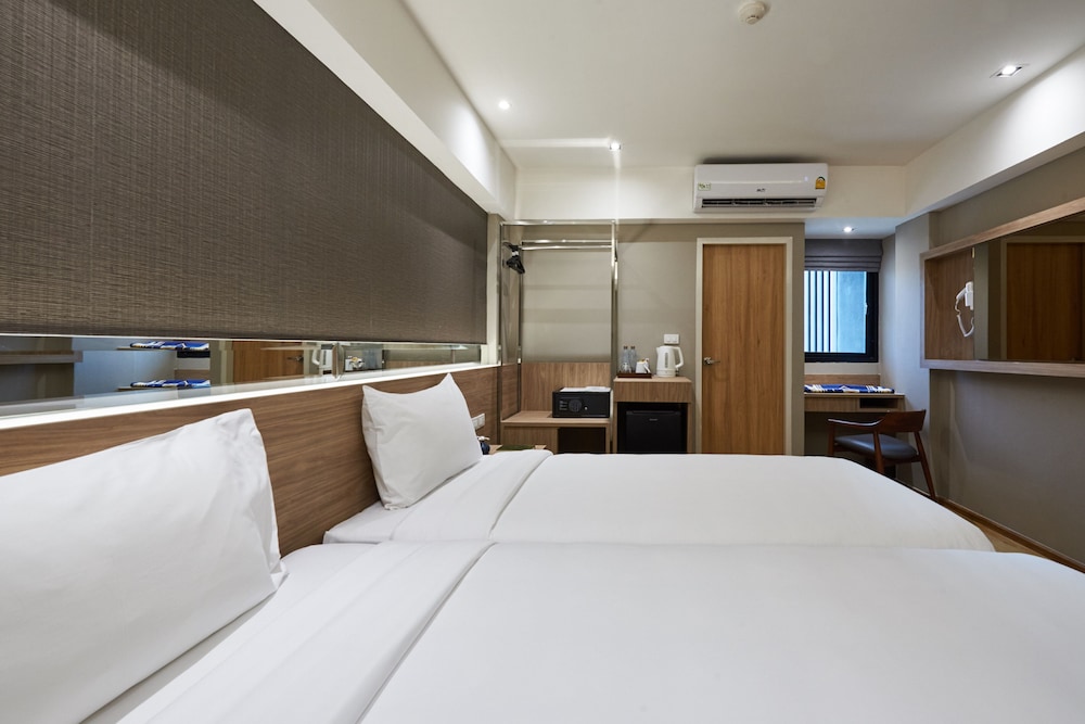 Standard Room, 2 Twin Beds, Non Smoking photo 2