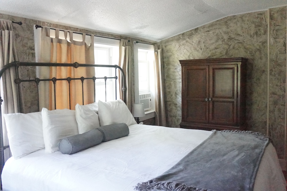 Elite Suite photo 1