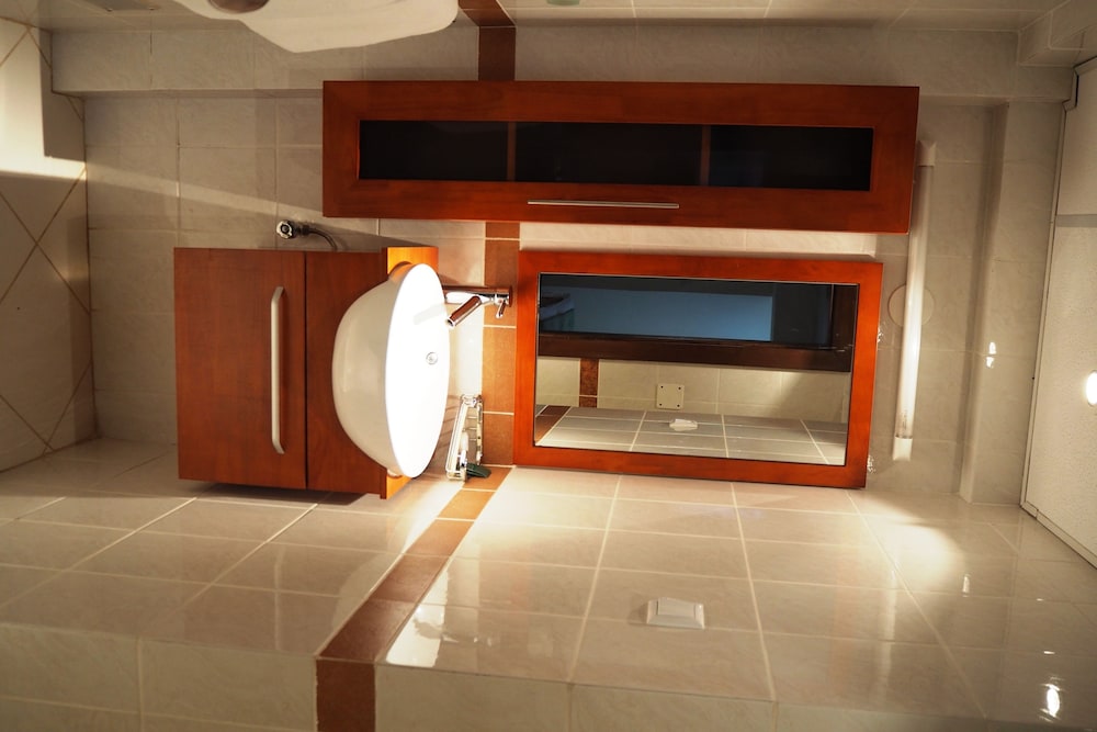 Deluxe Suite, Lake View photo 3