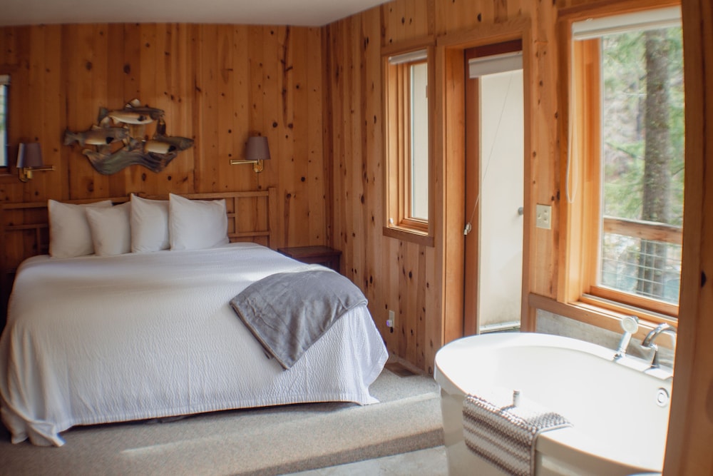 Romantic Studio Suite photo 1