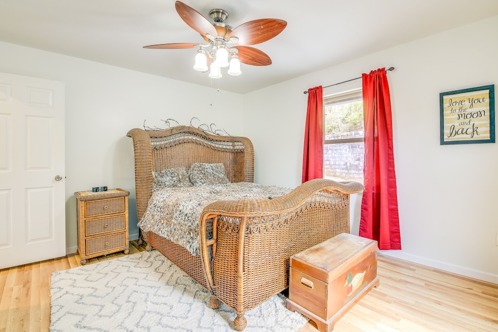 House (2 Bedrooms) photo 1
