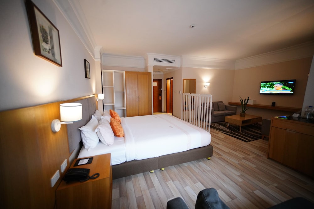 Junior Suite - Photo 2