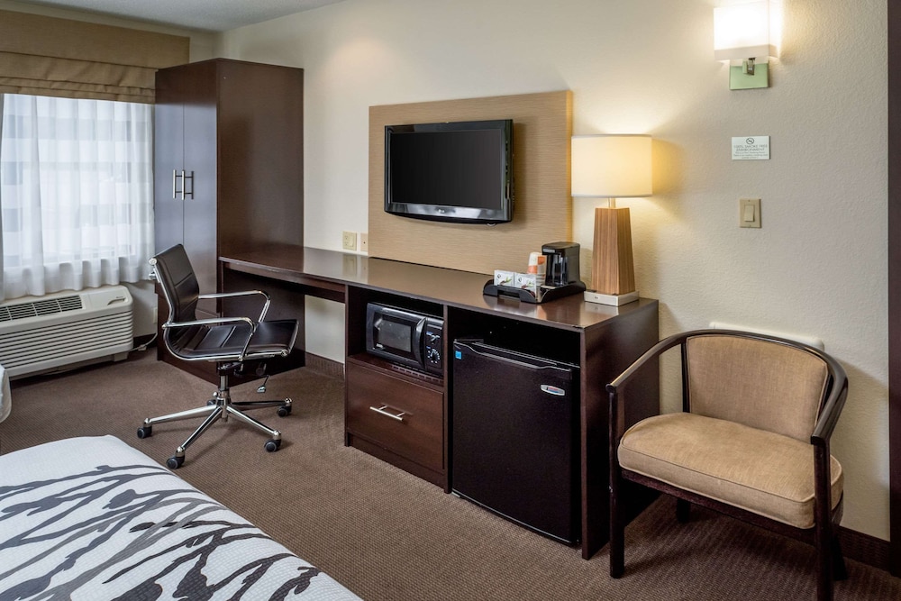 Standard Double Room, 2 Double Beds, Non Smoking - Photo 2
