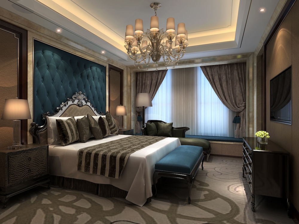 Presidential Suite photo 1