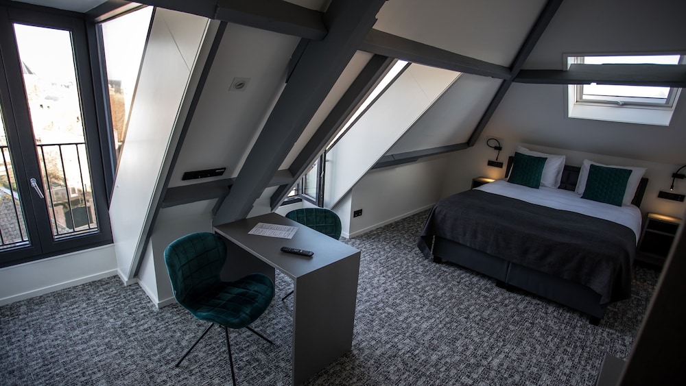 Deluxe Double Room (Superior)