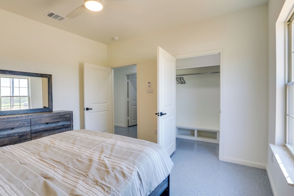 House (3 Bedrooms) photo 2