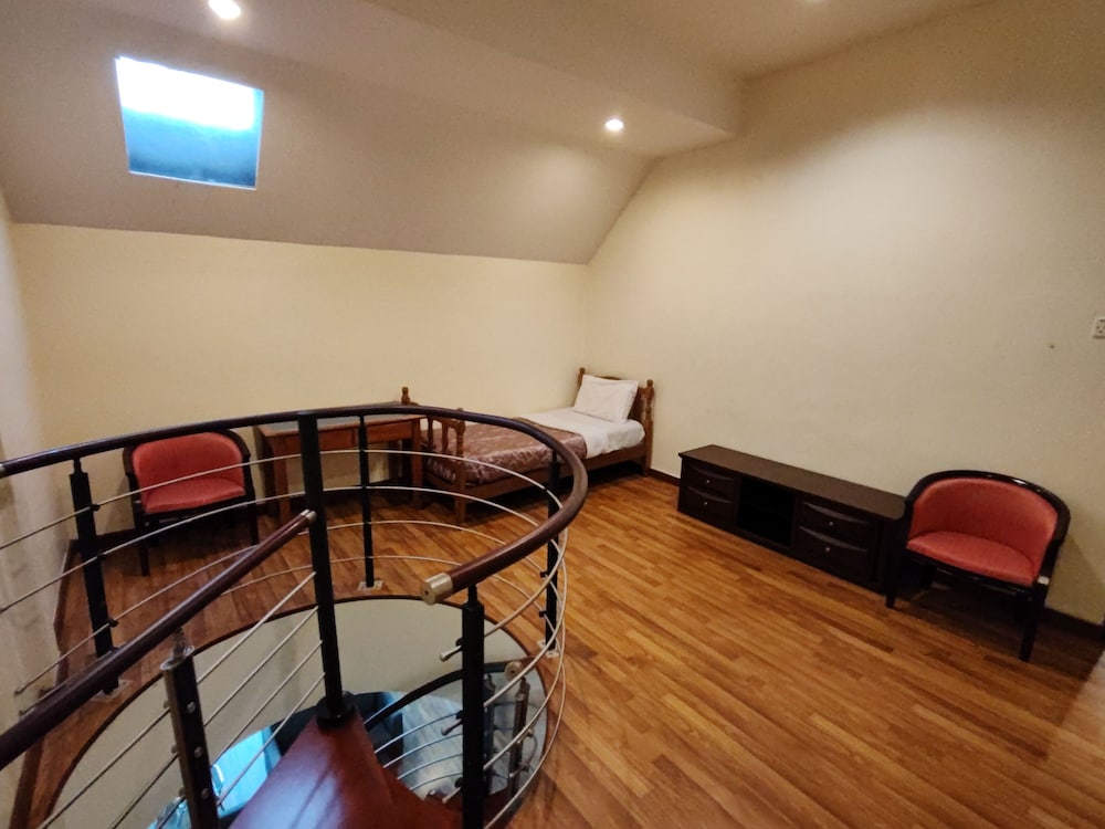 Penthouse, 4 Bedrooms photo 3