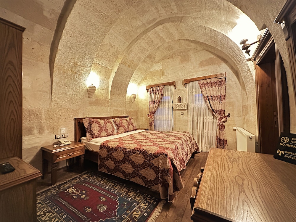 Standard Room, Balcony - Photo 2