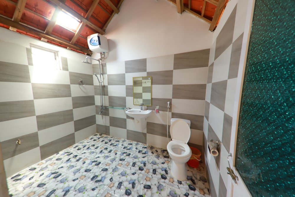 Deluxe Triple Room, Garden View photo 3