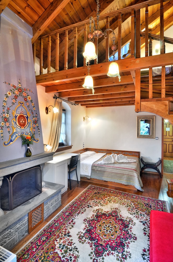 Junior Suite (Panoramic View,4 Adults)