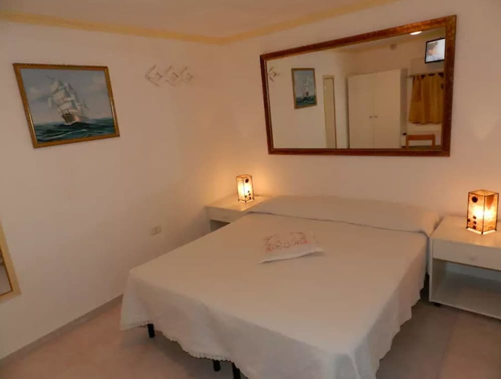Studio, Sea View photo 1