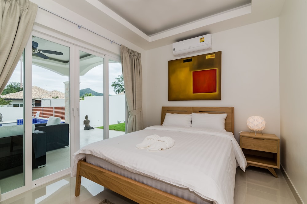 Superior Villa, 3 Bedrooms, Non Smoking, Kitchen - Photo 1