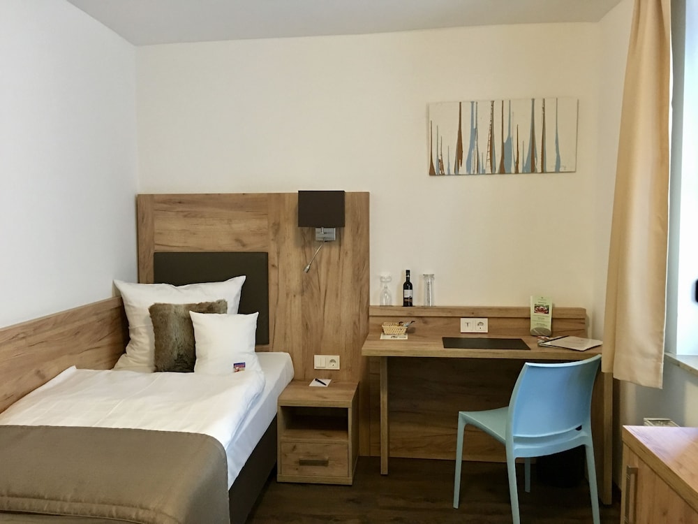 Economy Single Room photo 2