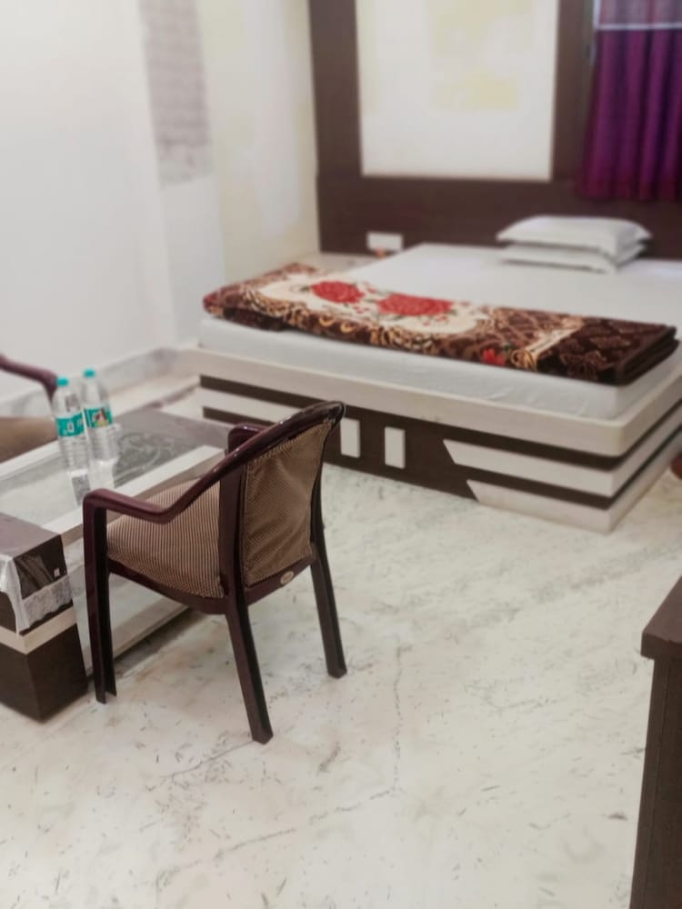Deluxe Double Room, City View