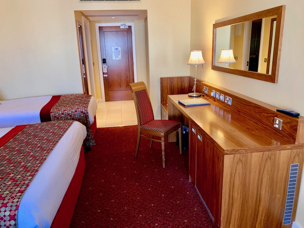 Classic Twin Room - Photo 3
