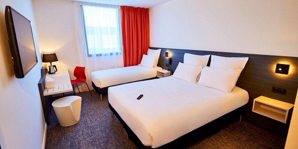 Standard Room, Multiple Beds