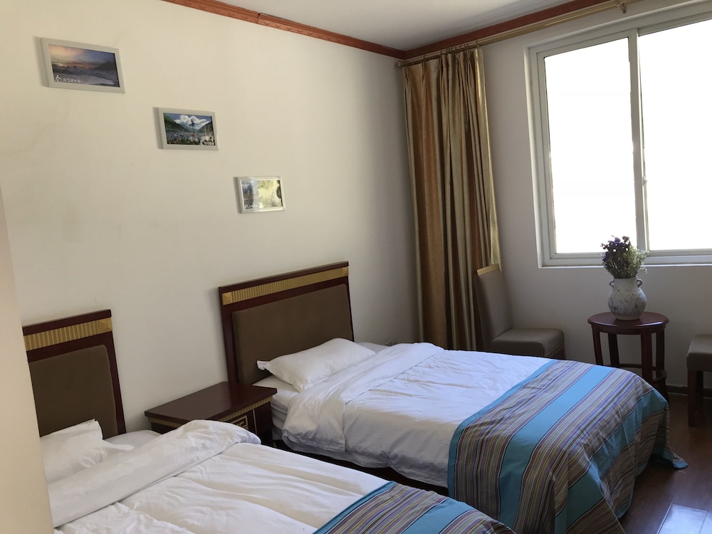 Standard Twin Room photo 1