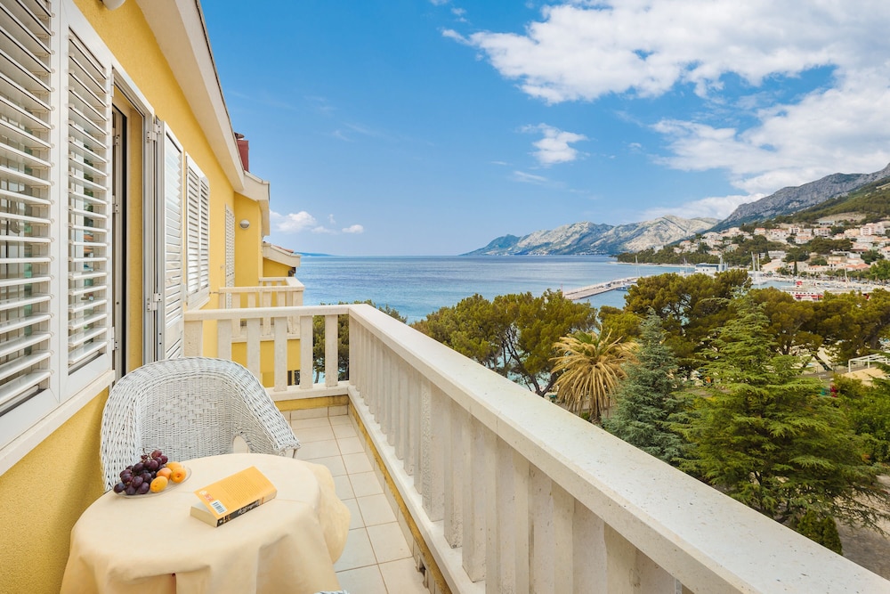 Comfort Double Room, Partial Sea View photo 3