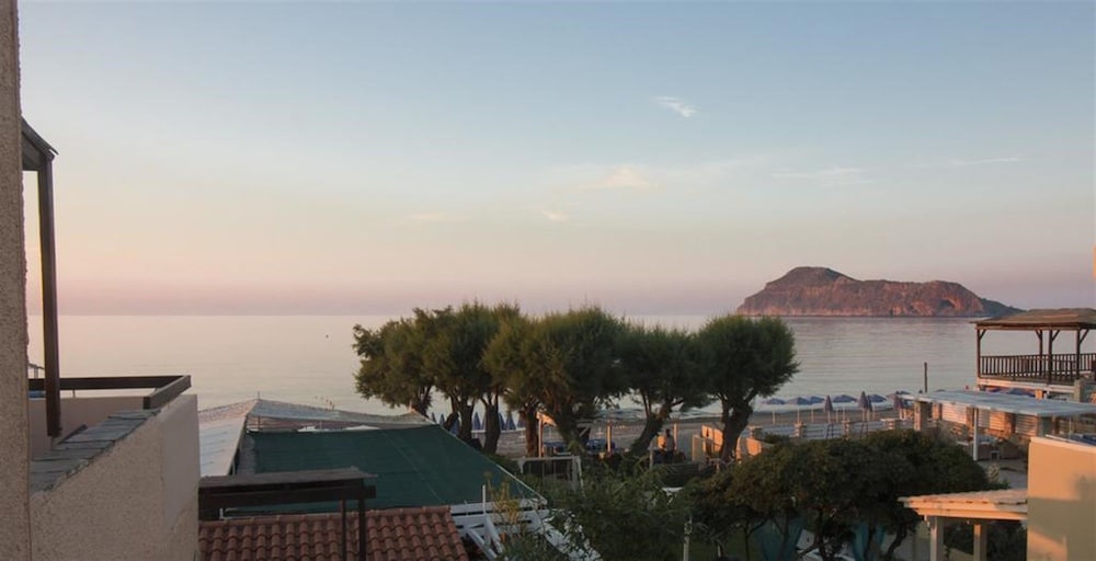 Apartment, 2 Bedrooms, Balcony, Sea View photo 1