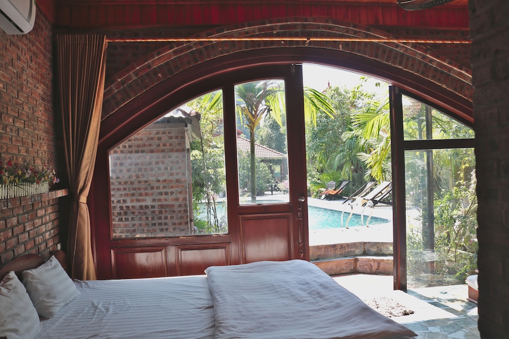 Romantic Double Room, Pool View photo 2