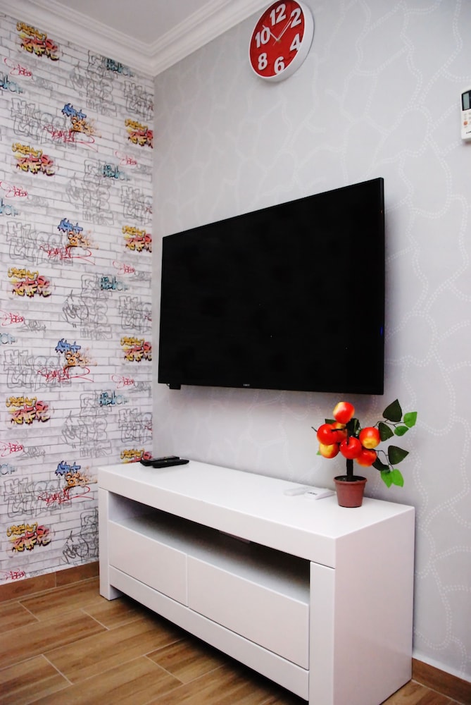 Premier Apartment, 2 Bedrooms, Kitchenette, Partial Sea View