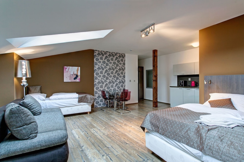 Family Apartment photo 3