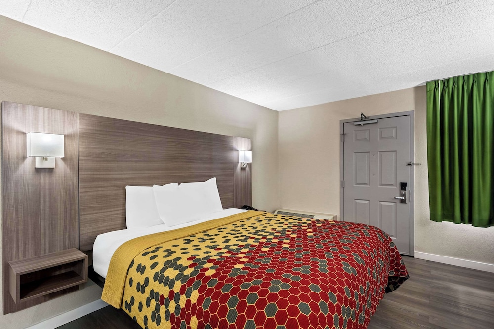 Room, 1 King Bed, Accessible, Non Smoking photo 1