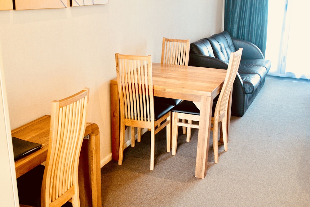 Ocean View Executive Studio with Spa - Photo 8