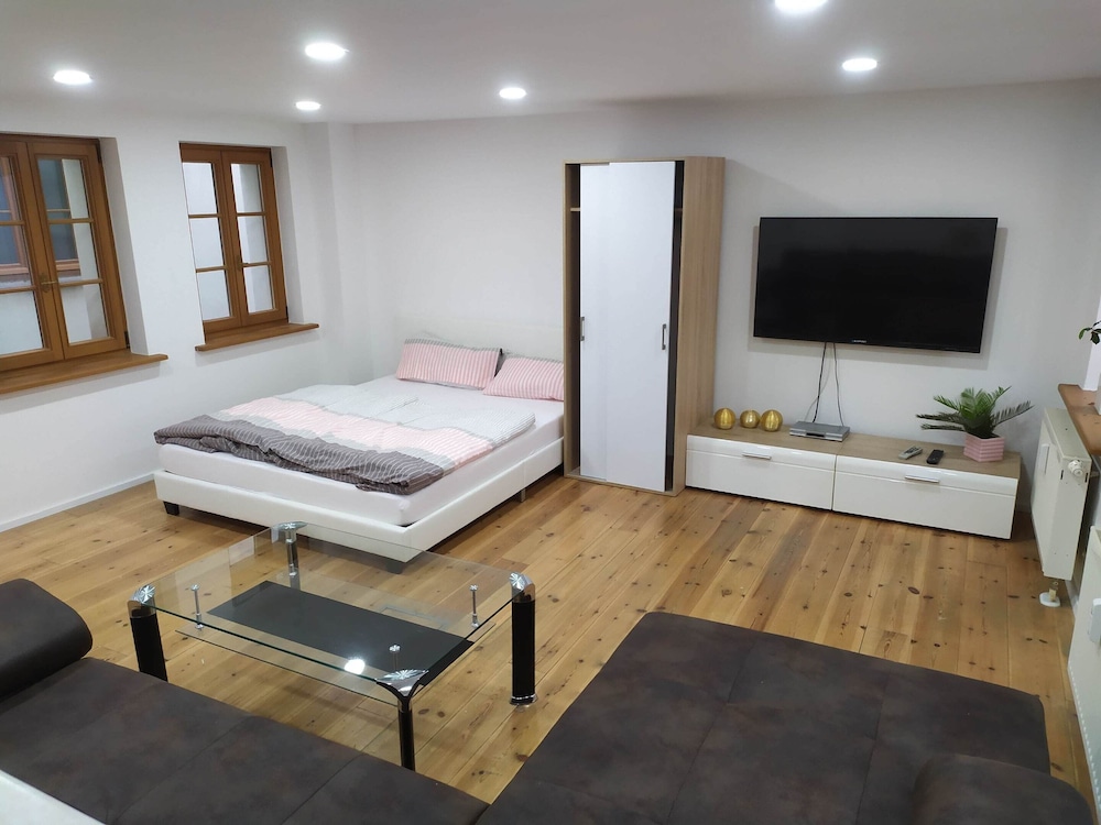 Apartment photo 3