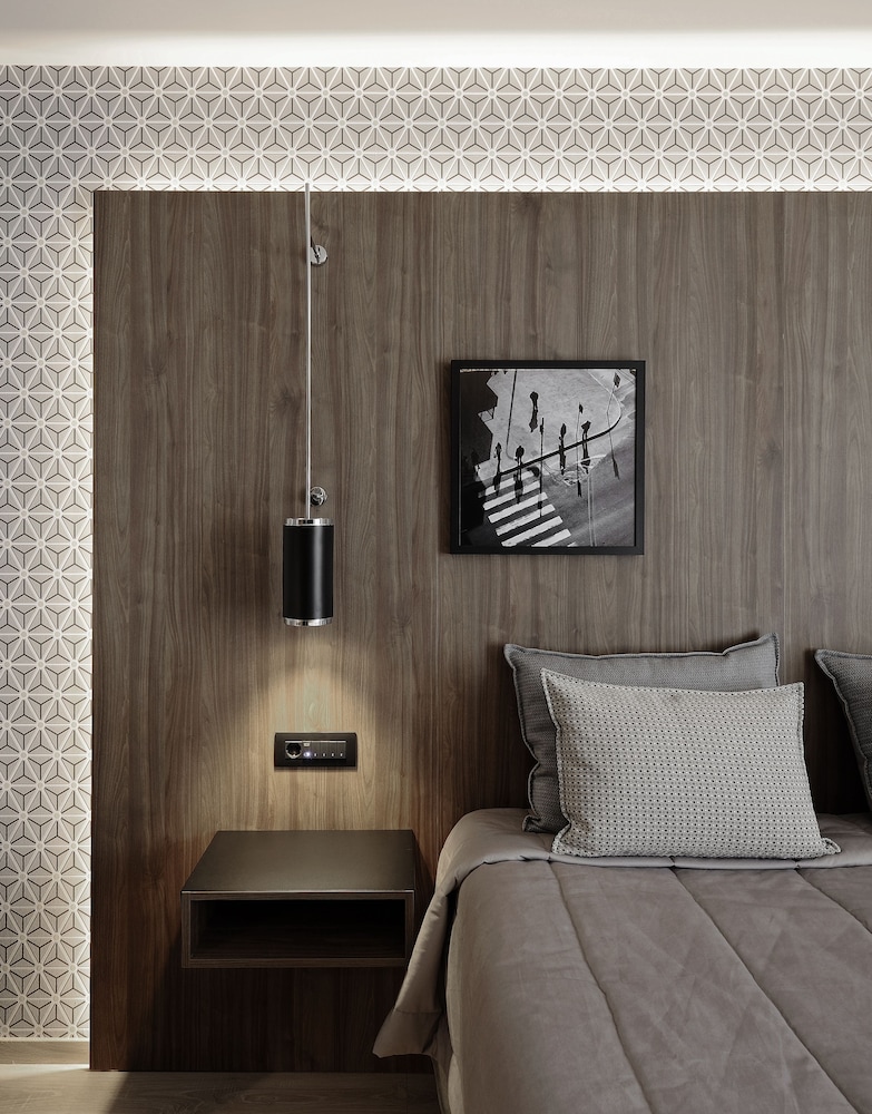Executive Room, 1 Bedroom - Photo 7