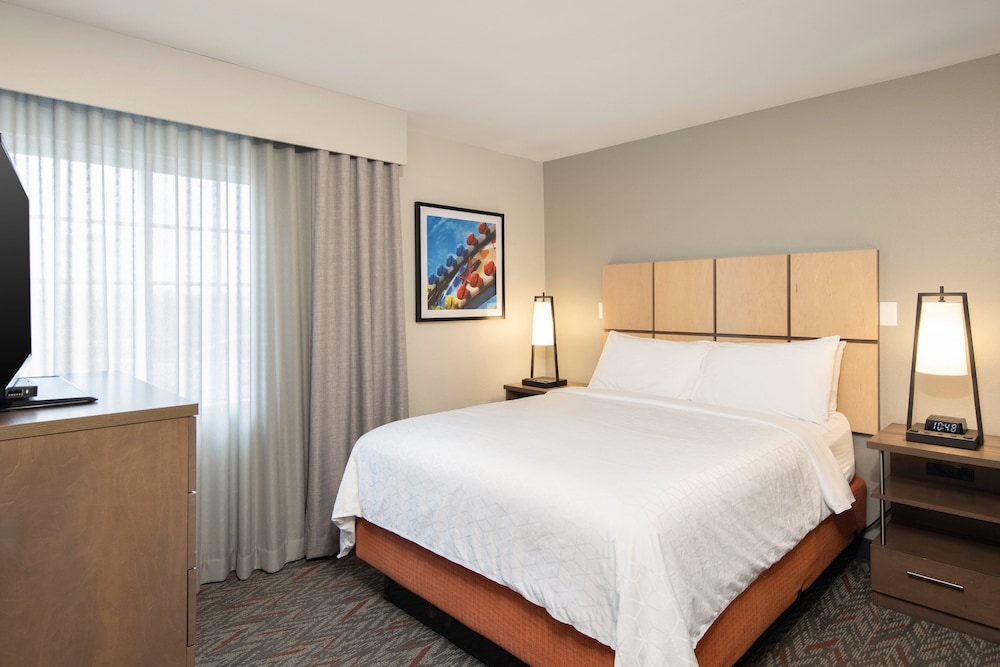 Suite, 1 Bedroom, Accessible (Hearing) - Photo 1