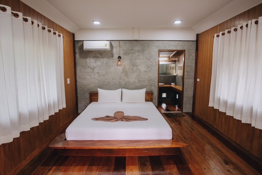 Deluxe Double Room, 1 King Bed, Non Smoking