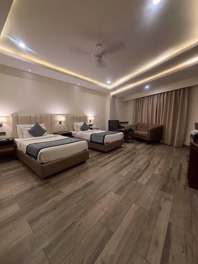 Premium Twin Room