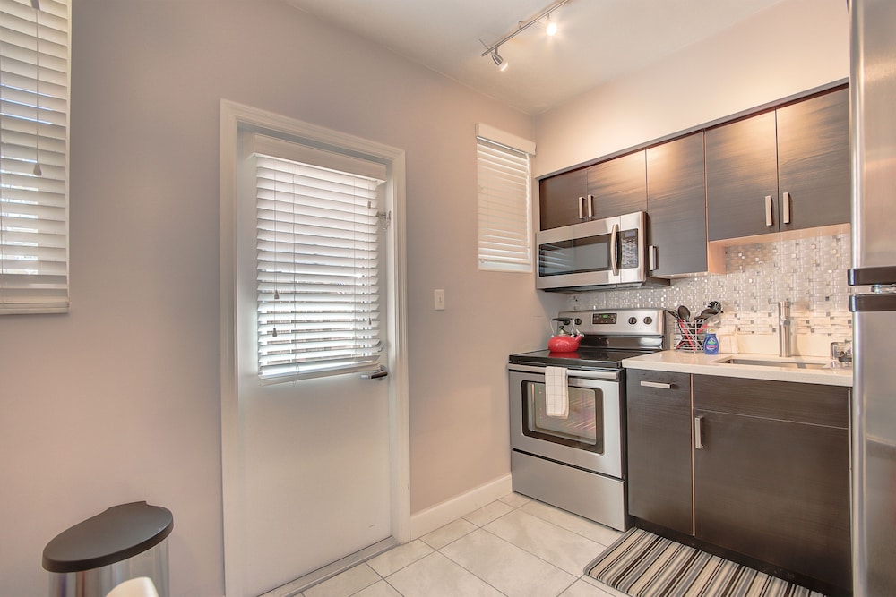 Condo, 1 Bedroom