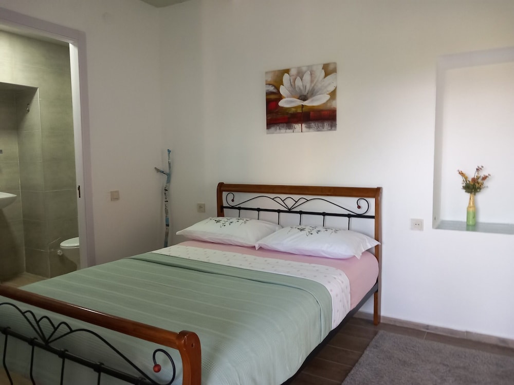 Standard Room photo 1