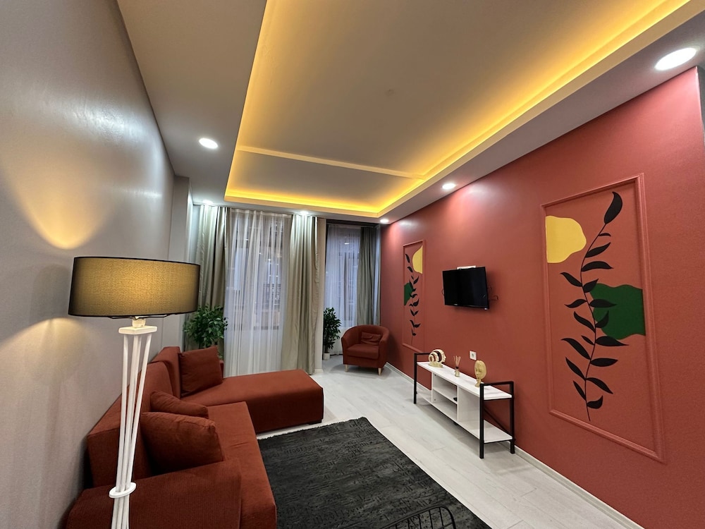 Deluxe Apartment photo 2