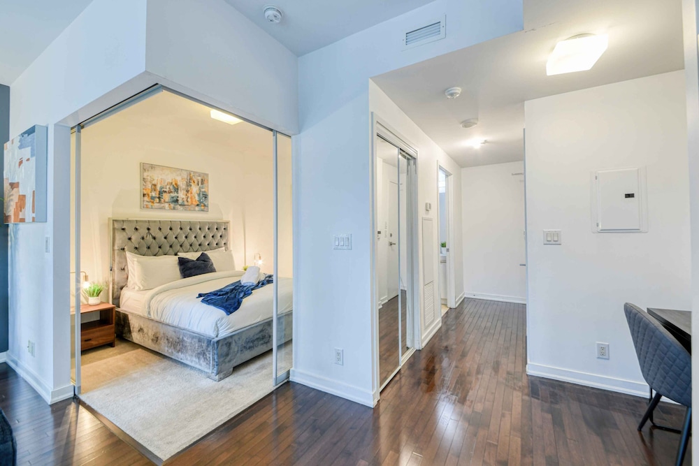 Premium Apartment thumbnail 6