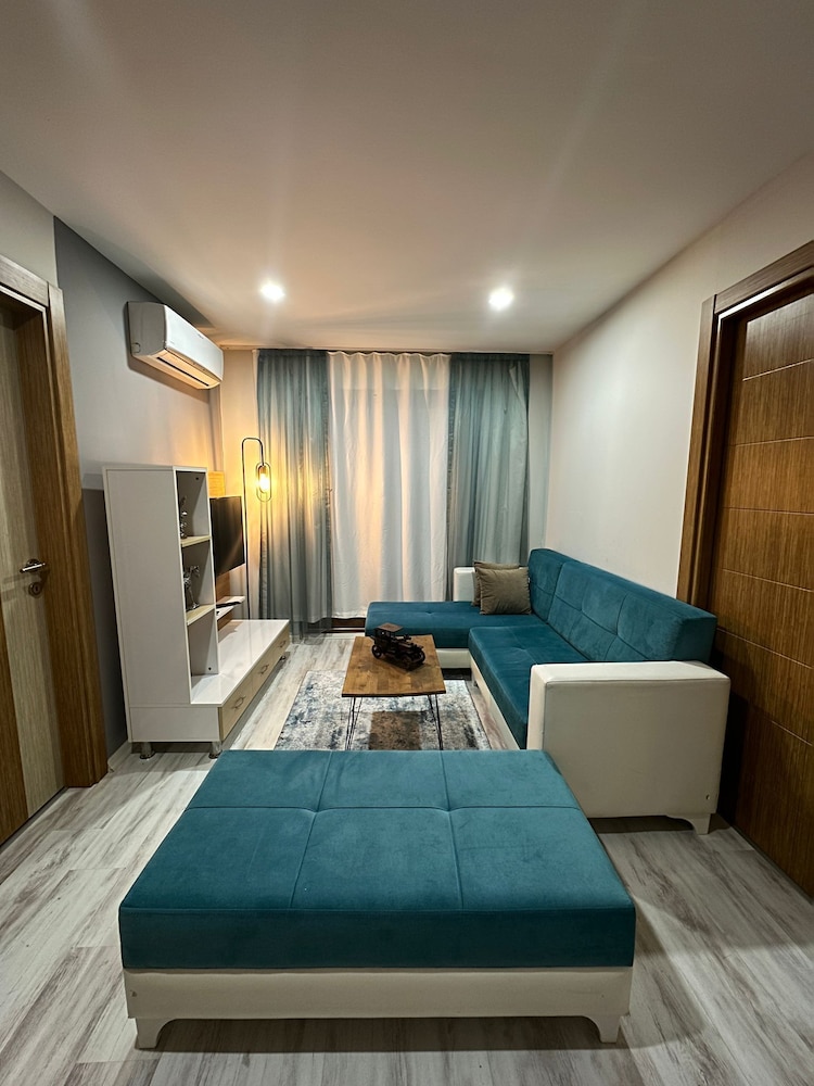 Comfort Apartment, Balcony, Pool View