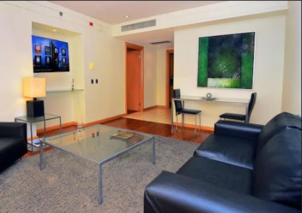 Executive Suite, 1 Bedroom, City View, Tower photo 3